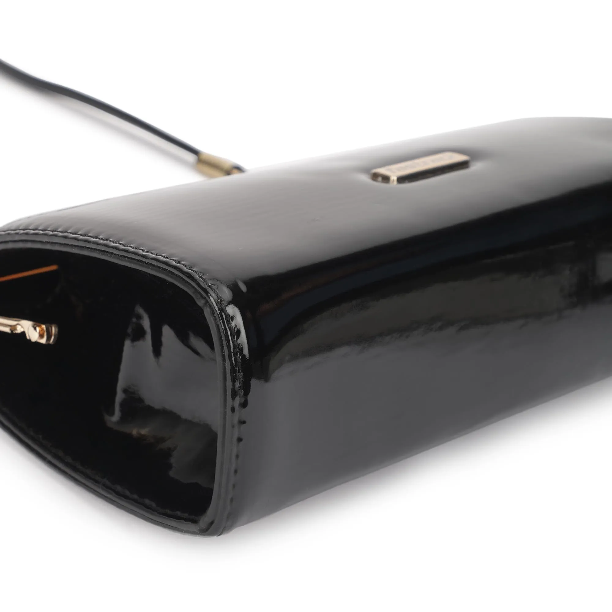 Fastrack Party Clutch For Women's, Ladies And Girls | Comes With Detachable Chain Strap |Made Up Of Semi Pu Leather, Black