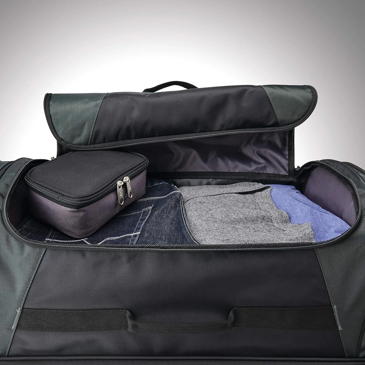 Samsonite Andante 2 Wheeled Duffel Bag  32-Inch Durable Rolling Luggage with Inline Skate Wheels, Push-Button Handle & Spacious Compartments  Travel-Friendly and Lightweight - All Black