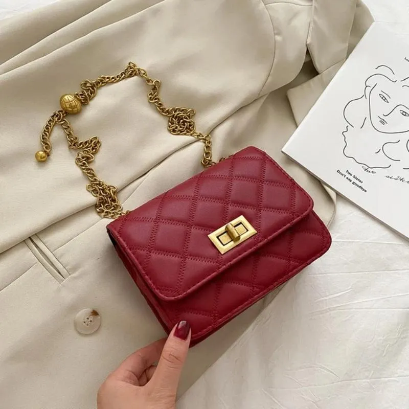 Women's Simple Versatile Lattice Pattern Crossbody Bag